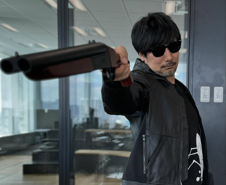 File:Hideo Kojima with Sawn-Off.png